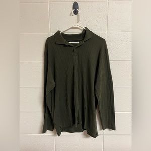 Green quarter button long sleeve